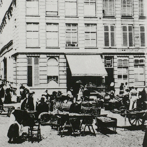 Pensmarkt vanaf Stadhuis